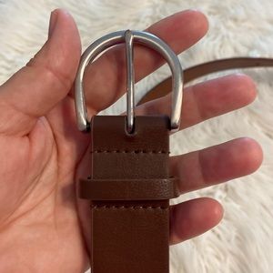 Express Belt size M brown color excellent condition length 40” to the buckle